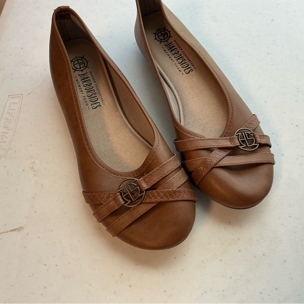Harpers Shoes Women's Tan Loafers
